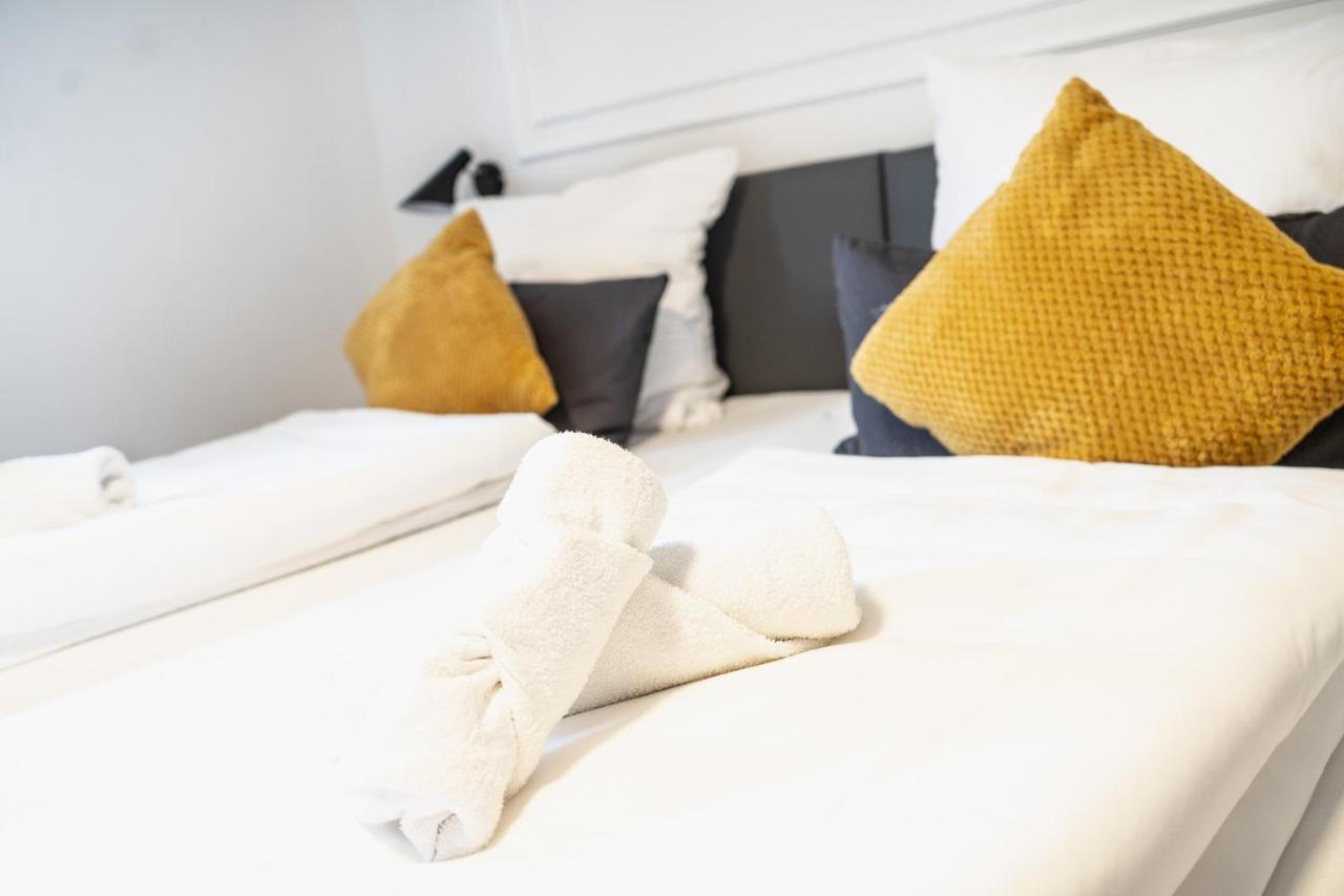 Hotel Kavala Lohmar Eksteriør billede